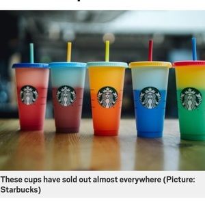 STARBUCKS CUPS THAT CHANGE COLOR🤩